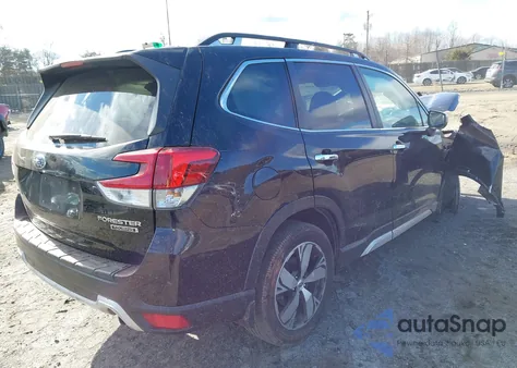 2019 Subaru Forester Touring z USA, uszkodzony, nr VIN JF2SKAWC9KH436765